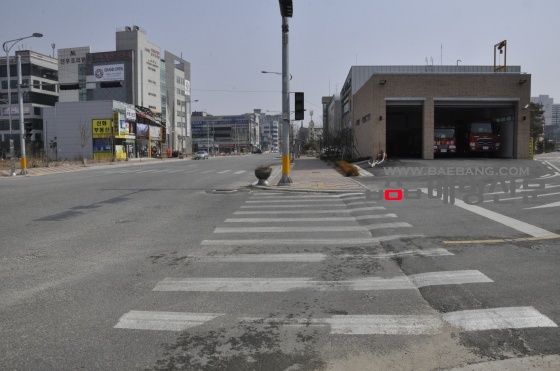 소방차가 180도 돌아 출동하도록 돼 있는 출입구