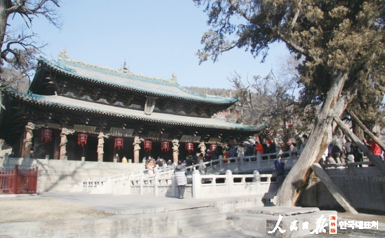 용 기둥으로 유명한 진츠사당 성모전