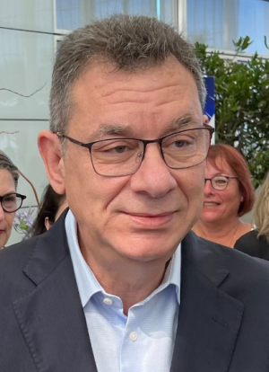 앨버트 불라 화이자 최고경영자(CEO)